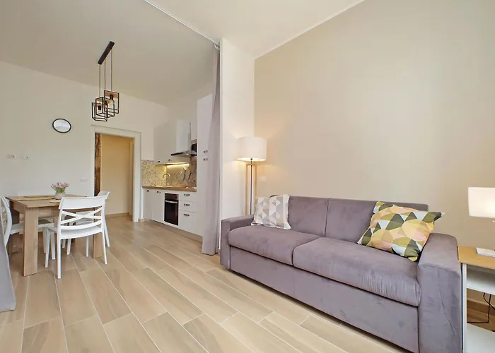 Prestigious Re Di Roma